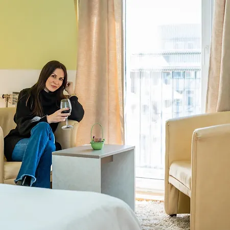 Apartamento Kalanj I Sobe Belgrado