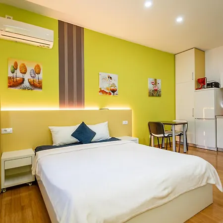 Kalanj I Sobe * בלגרד