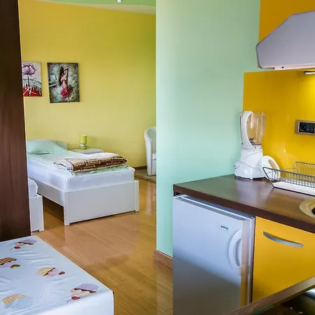 Kalanj I Sobe Apartamento *